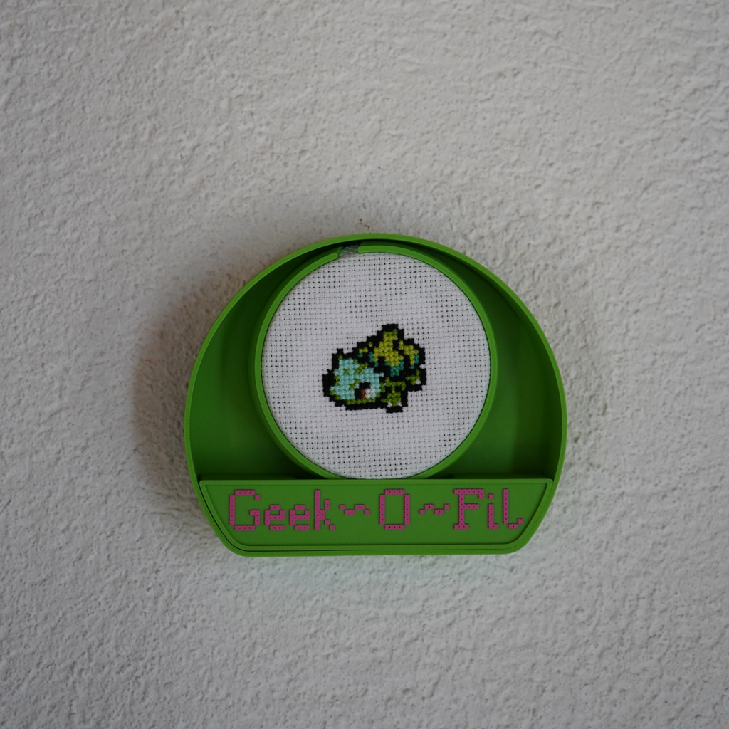 Monstre de poche #001_starter 1er gen_Broderie 8cm